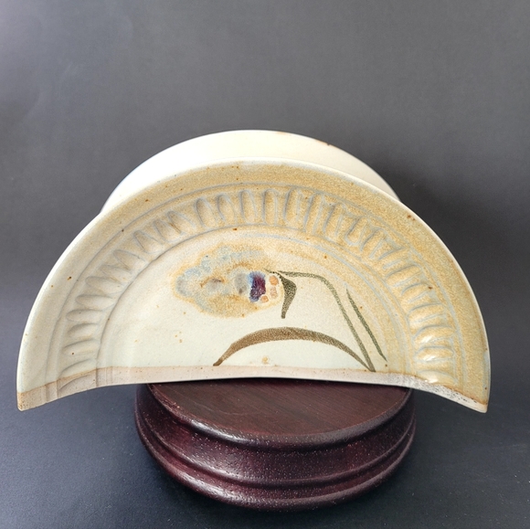 VTG Hand Painted Pottery Letter holder, Napkin Holder, Stationary Organizer - Picture 7 of 10